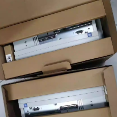 德国伦茨E82MV752-4B151-变频器